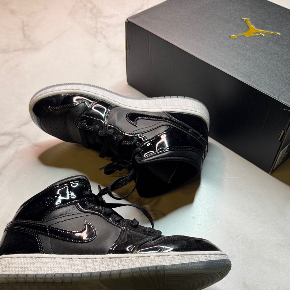 Nike Air Jordan 1 Mid SE (GS) Space Jam DV1337-004 Youth Size 6.5
